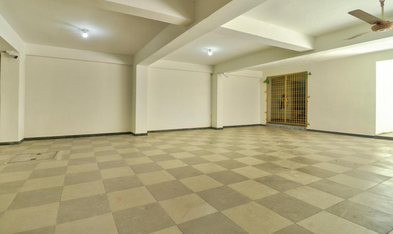 Treebo Sriz Cozy Seethamadhara Visakhapatnam Exteriör bild