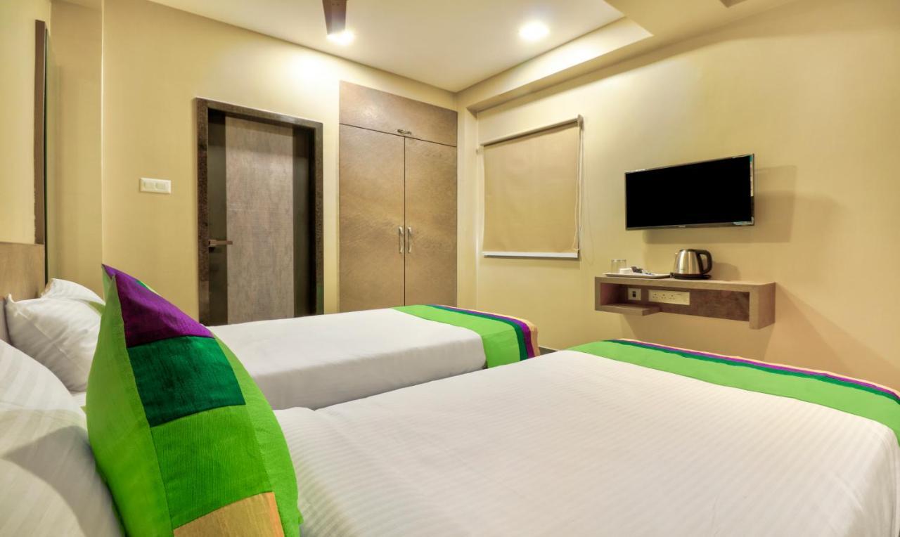 Treebo Sriz Cozy Seethamadhara Visakhapatnam Exteriör bild